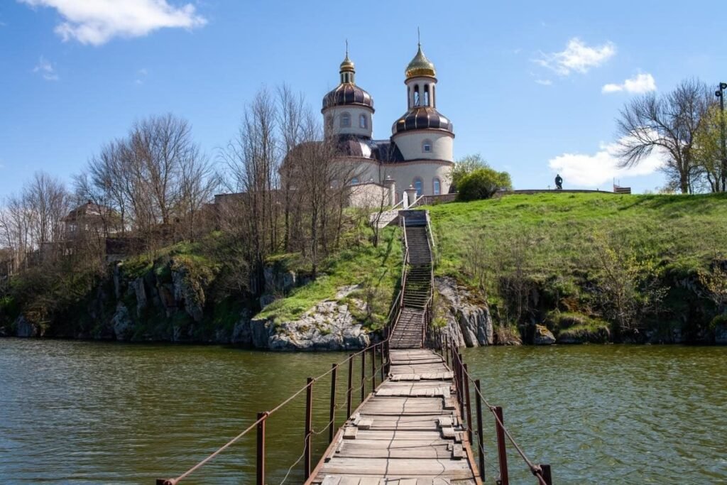 25 квітня свято – історія, традиції та значення цього дня