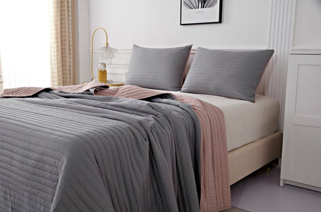 покрывало на кровать