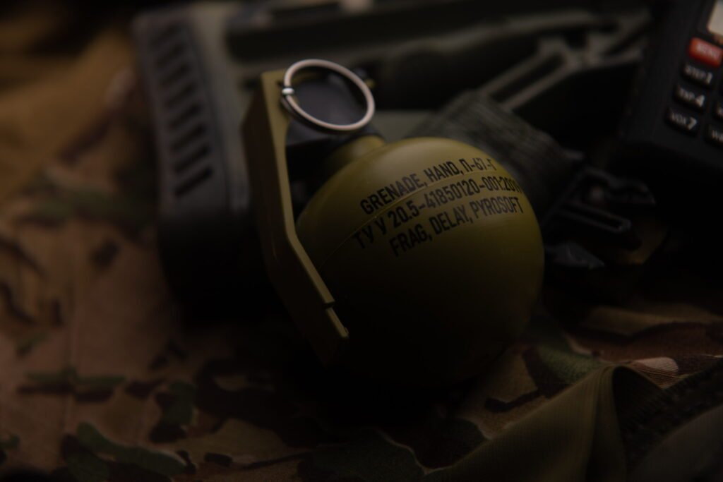 страйкбольні гранати