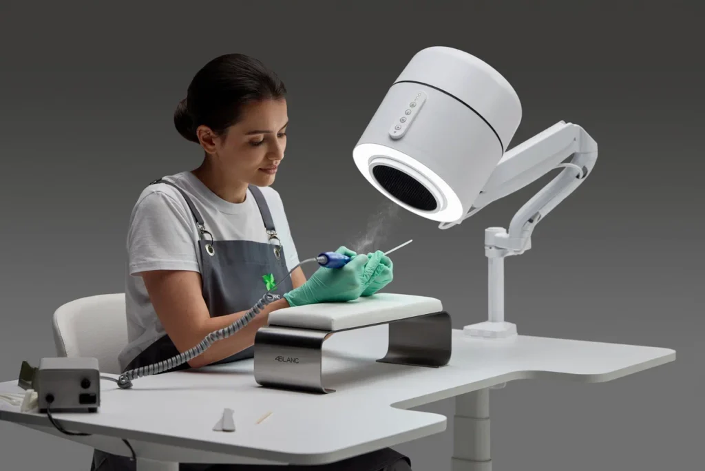 вытяжка для маникюра